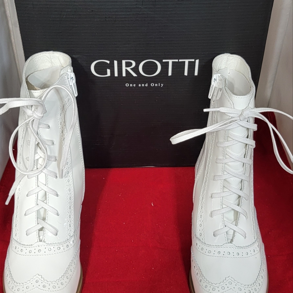 GIROTTI handmade mock lace up booties
